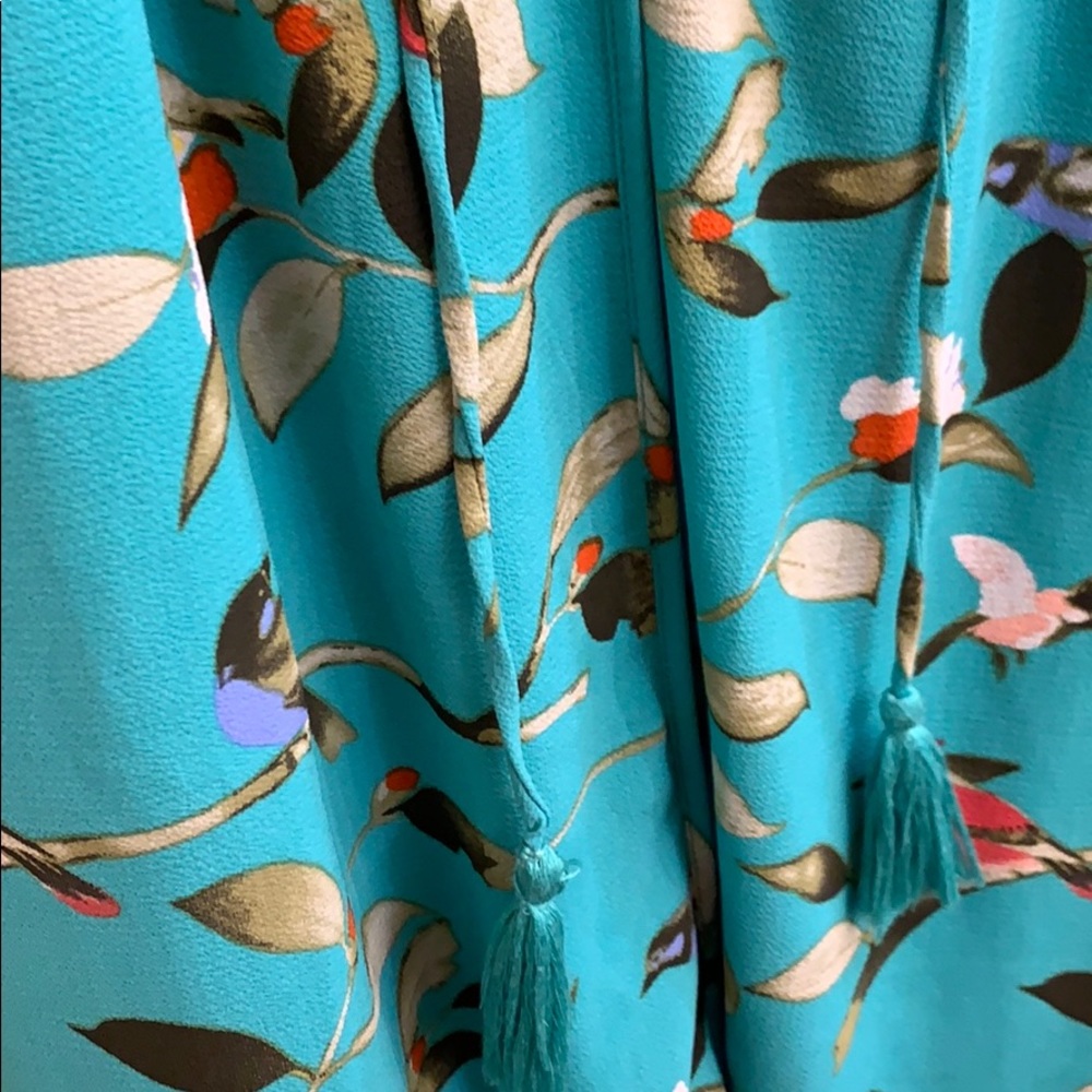 Beautiful tunic! S - Picture 7 of 11